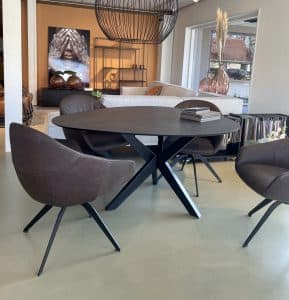 Sepp eetkamertafel bij Wagenmans wonen en slapen in Lemelerveld